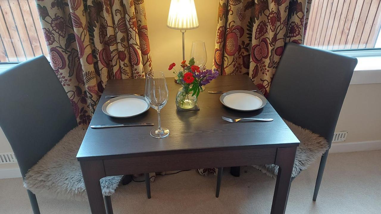 Islay House,Comfortable Home With Private Garden, Pencaitland, East Lothian, Scotland ภายนอก รูปภาพ