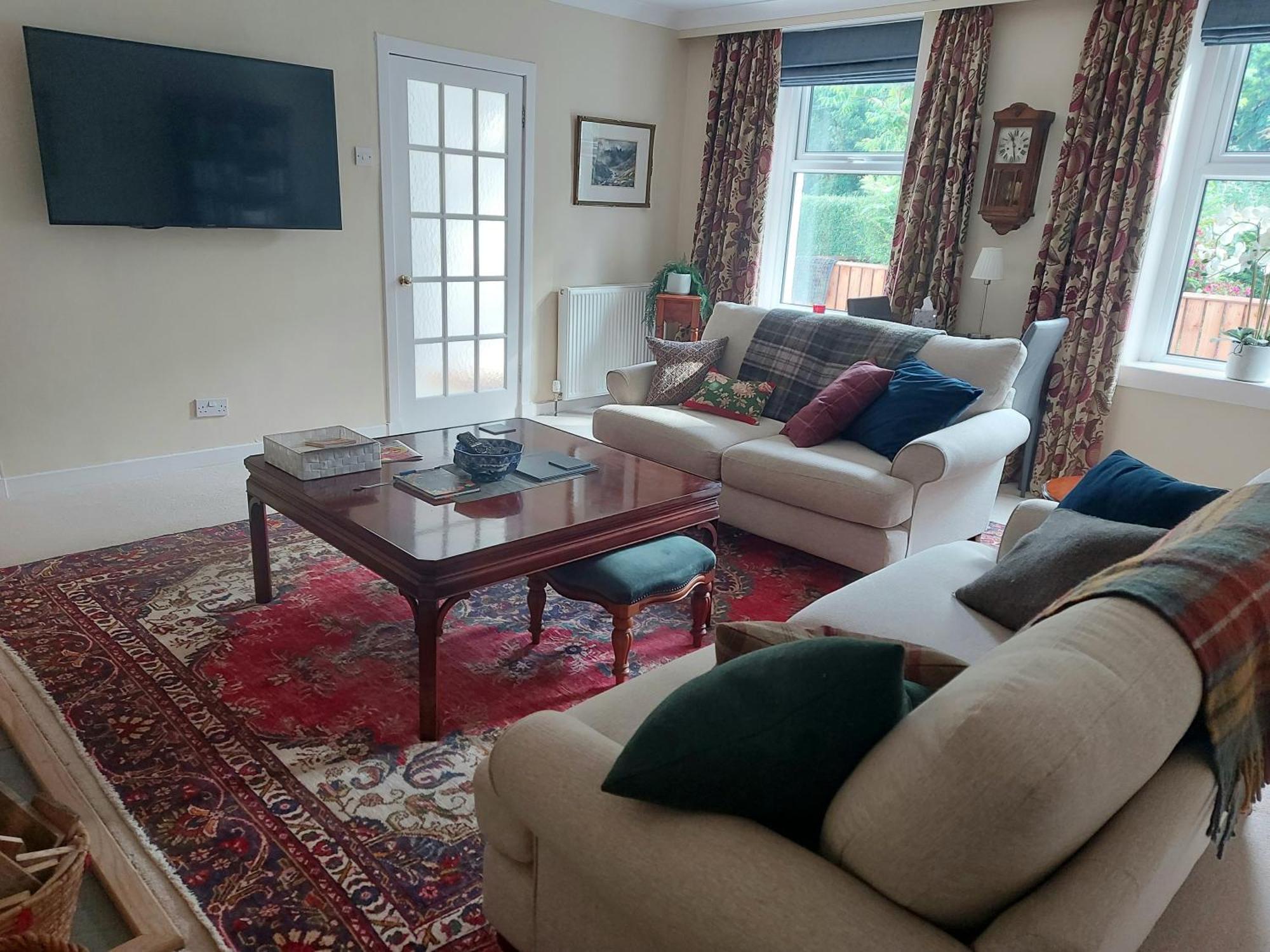 Islay House,Comfortable Home With Private Garden, Pencaitland, East Lothian, Scotland ภายนอก รูปภาพ